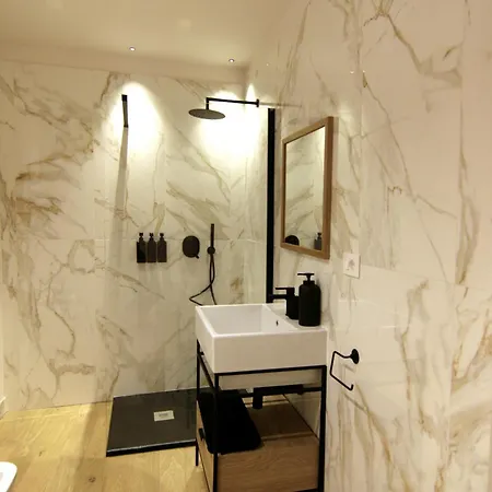 Residenza Basiglio Bed & Breakfast 3*