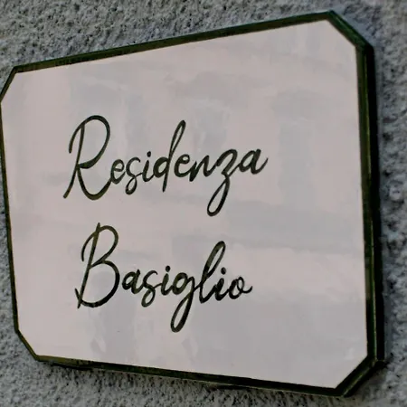 Bed & Breakfast Residenza Basiglio 3*